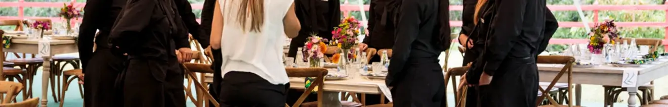 Curso Práctico de Mesa y Bar: Servicio y Gestión